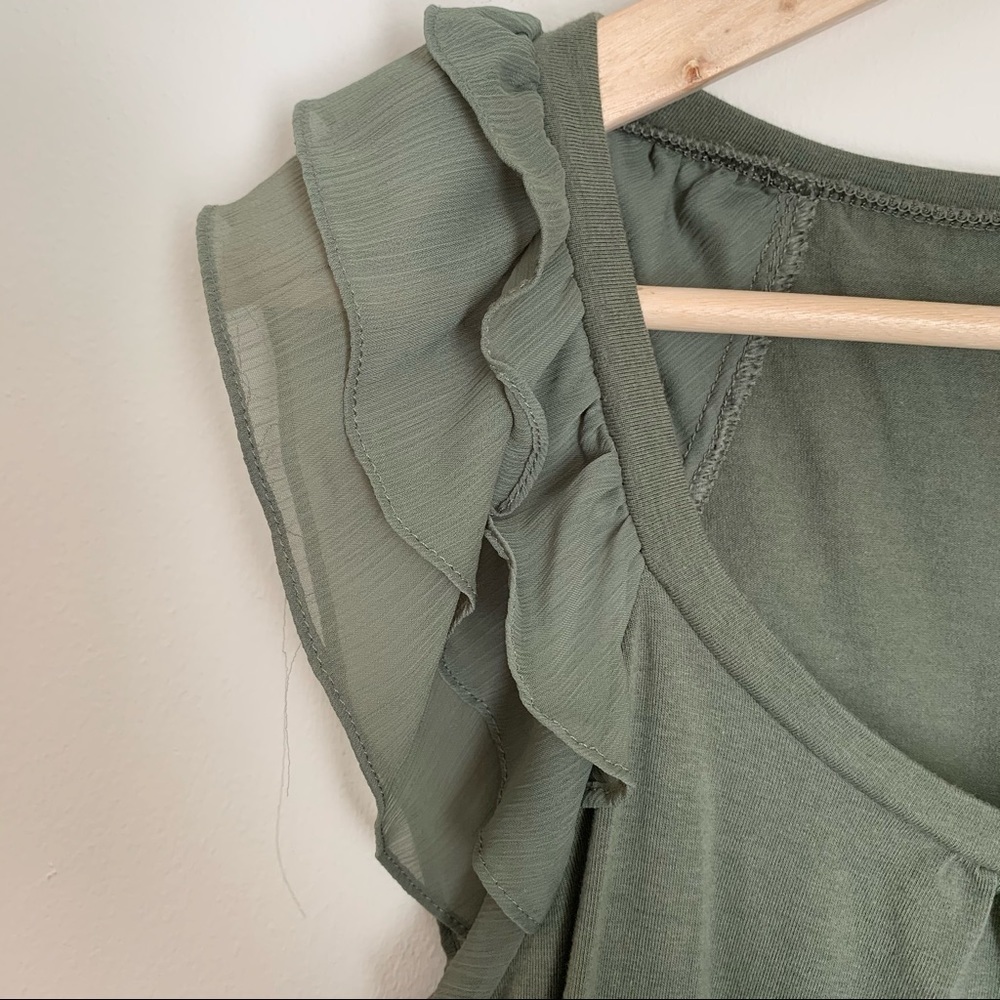 Euc Express Flutter Sleeve Top - image 3